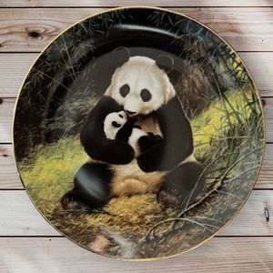 Home Decor “The Panda” by Will Nelson collector plate  1988